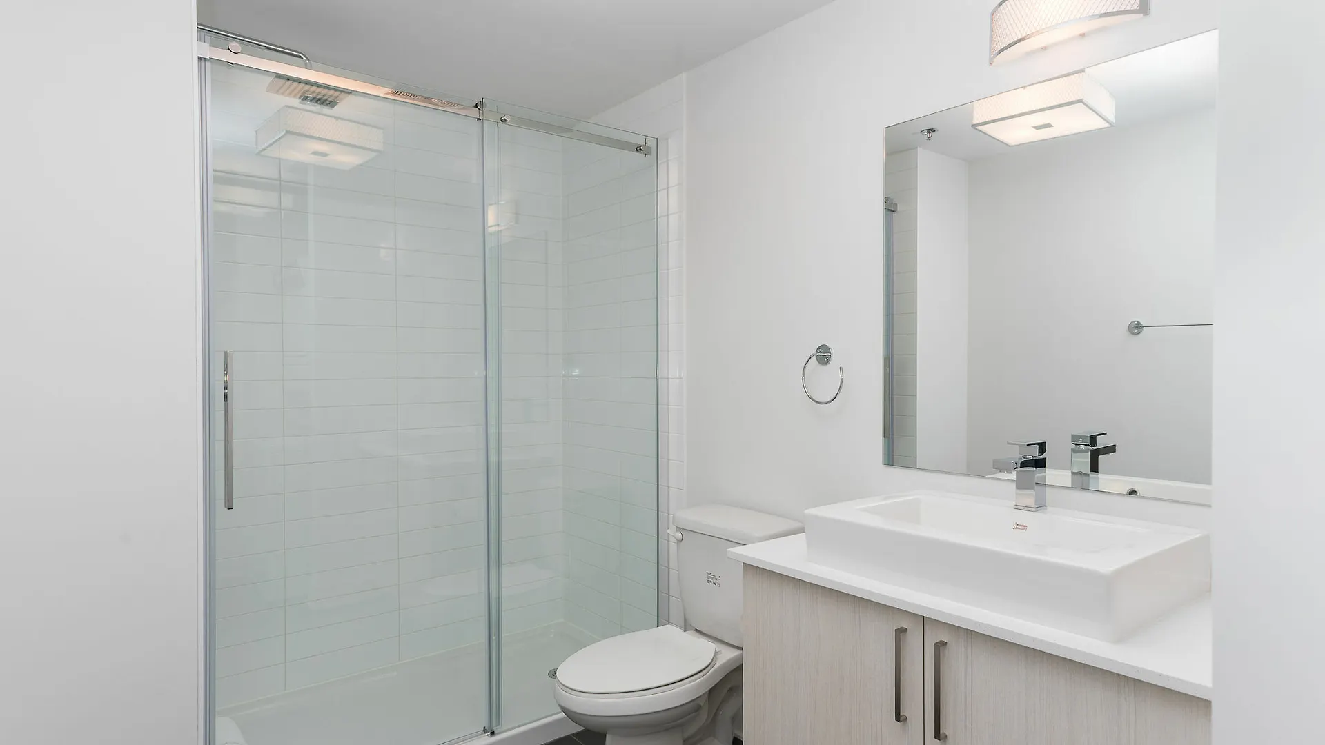 Posh 1Br In Festival Quarter By Sonder Apartment Montreal 0*,  Canada