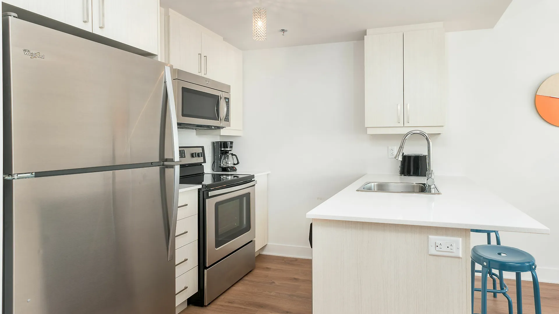 Posh 1Br In Festival Quarter By Sonder Apartment Montreal